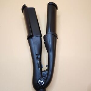 L'Angelique Hair Waver Black Dual Barrel Professional Styling Tool 2 Inch